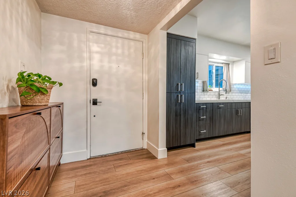1281 Strong, Las Vegas, NV 89102