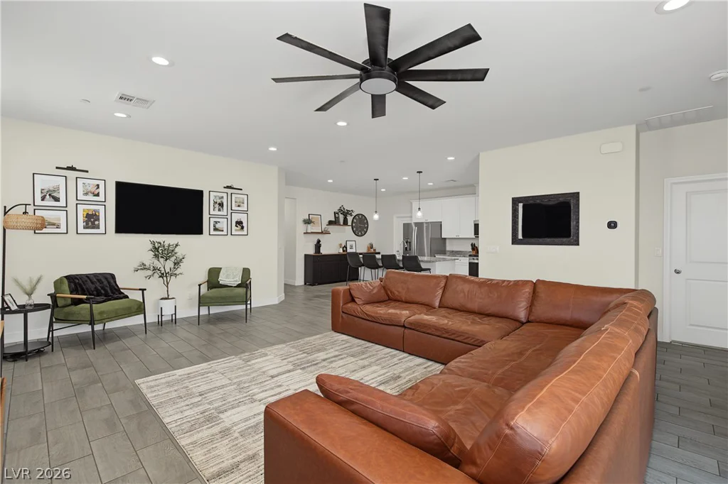 56 Cadence Crest, Henderson, NV 89011