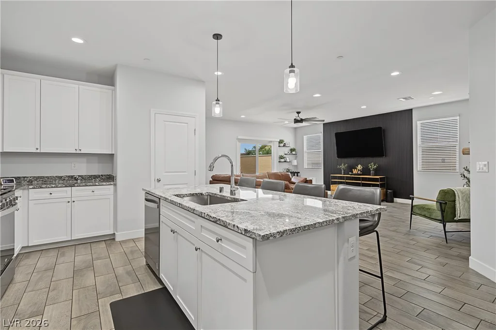 56 Cadence Crest, Henderson, NV 89011