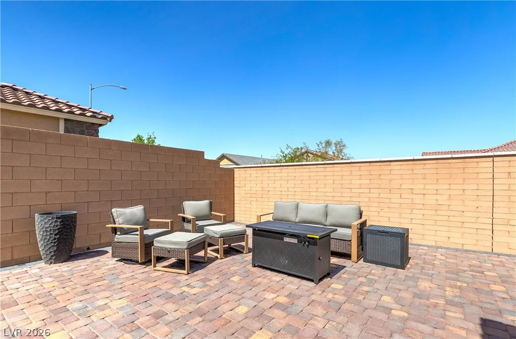 56 Cadence Crest, Henderson, NV 89011
