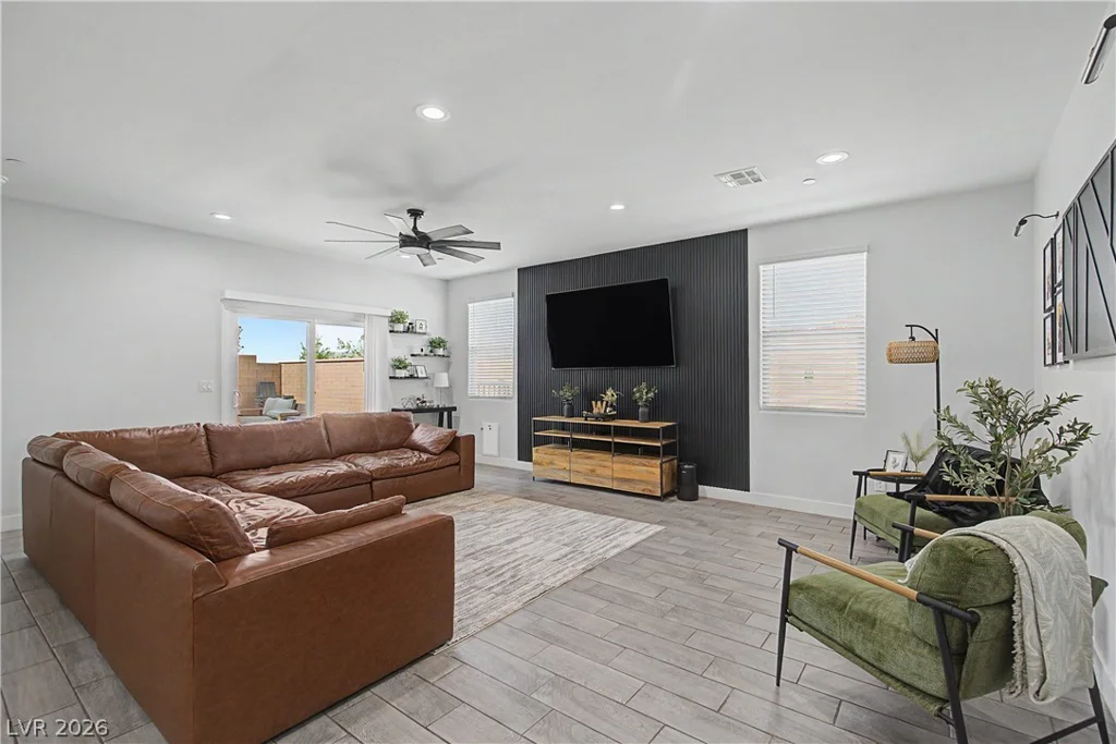 56 Cadence Crest, Henderson, NV 89011