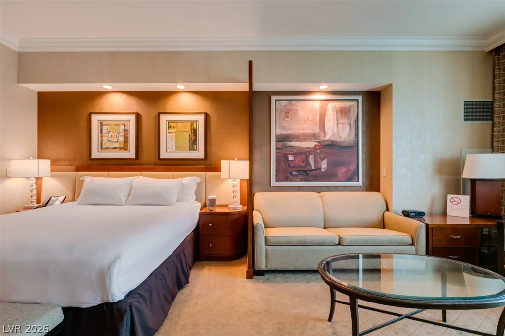 145 HARMON, Las Vegas, NV 89109