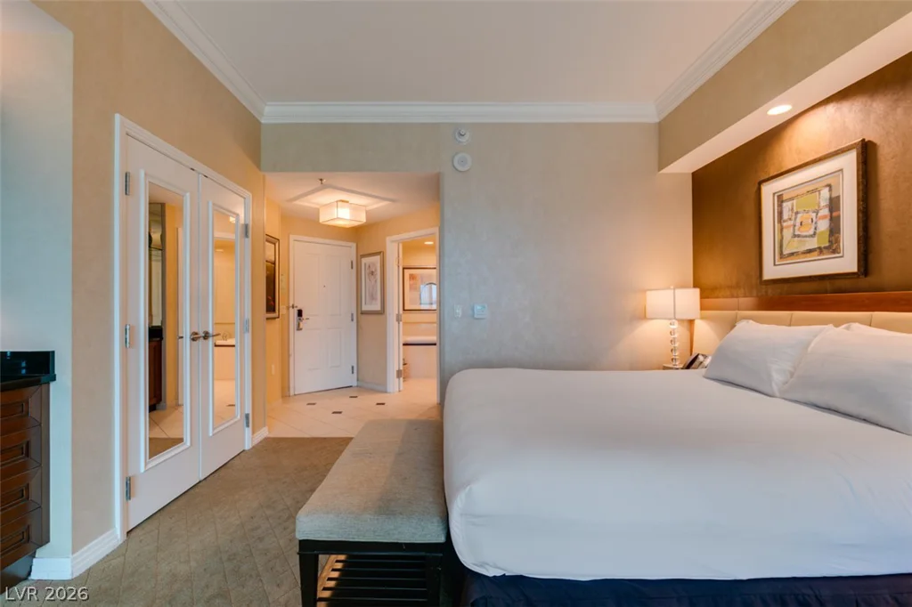 145 HARMON, Las Vegas, NV 89109