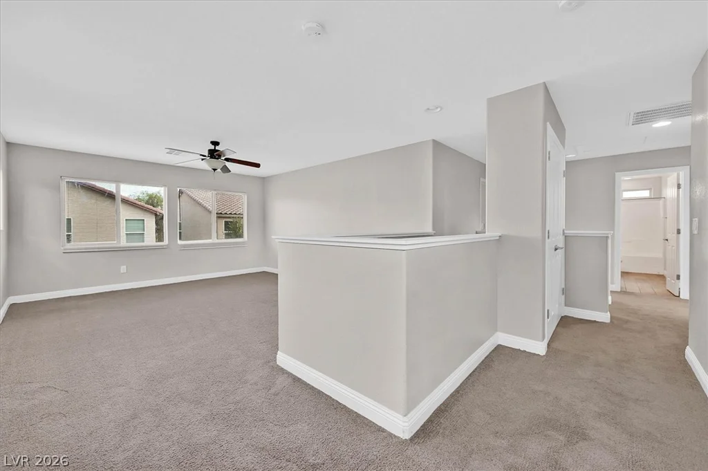 10656 Snow Lake, Las Vegas, NV 89179