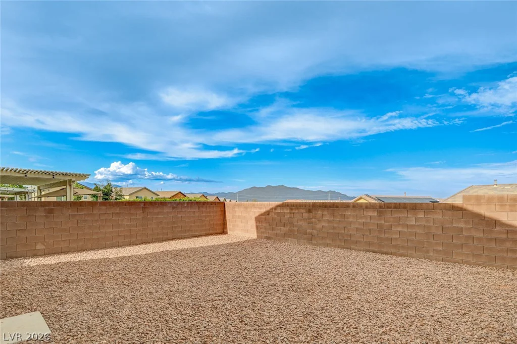 7652 Ashby Gate, Las Vegas, NV 89166