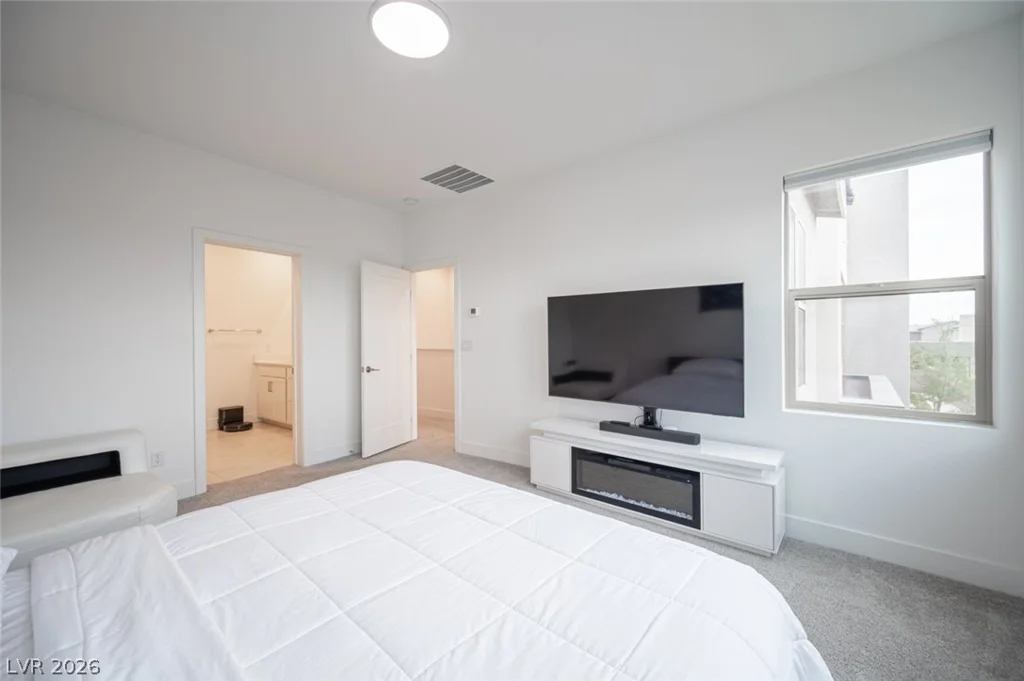 9828 Kings Glen, Las Vegas, NV 89141
