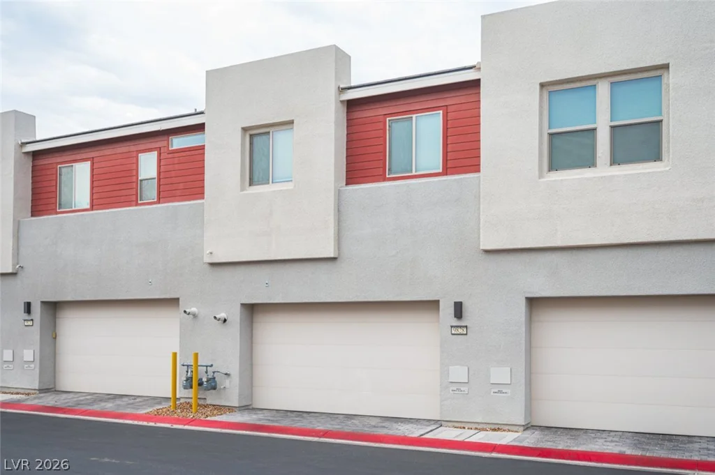 9828 Kings Glen, Las Vegas, NV 89141