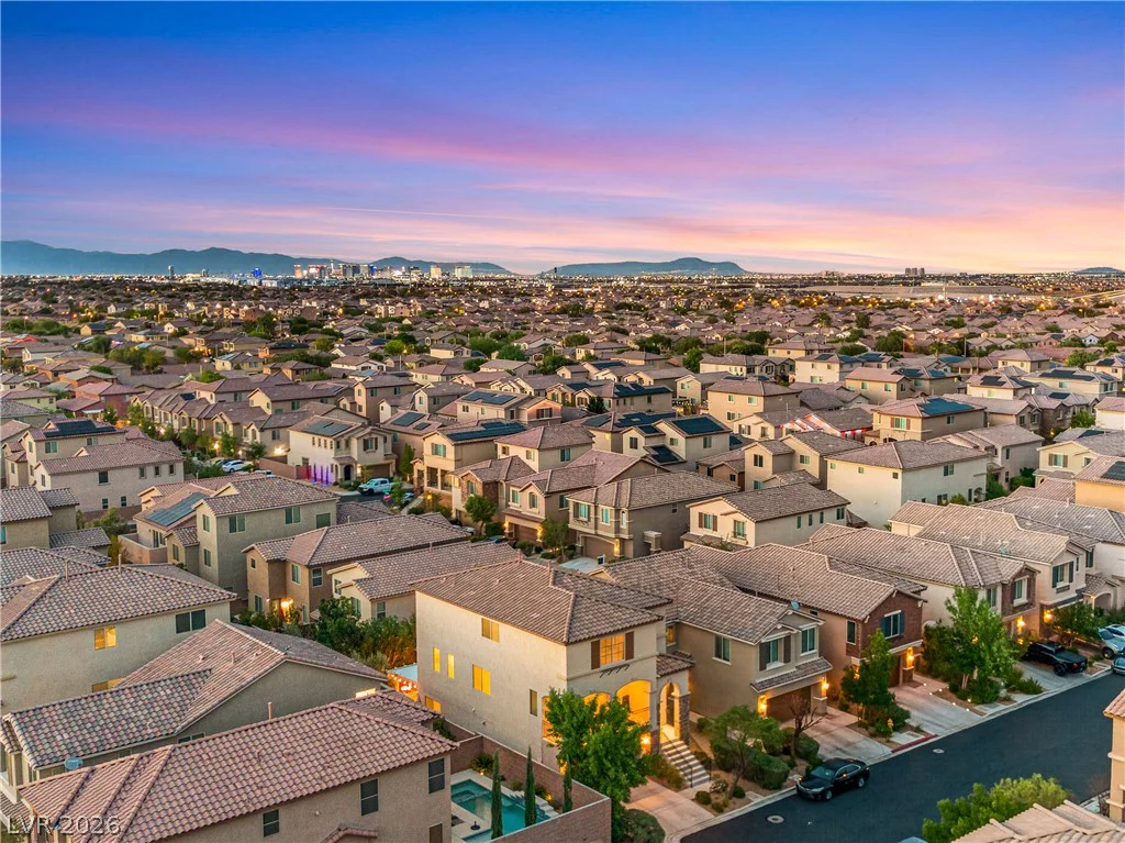 7694 Monomoy Bay, Las Vegas, NV 89179