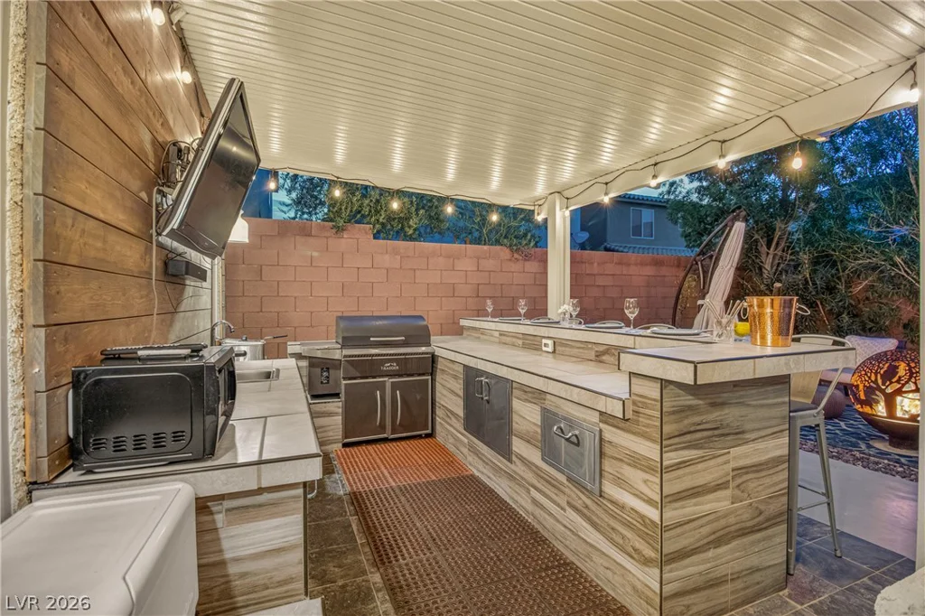 7694 Monomoy Bay, Las Vegas, NV 89179