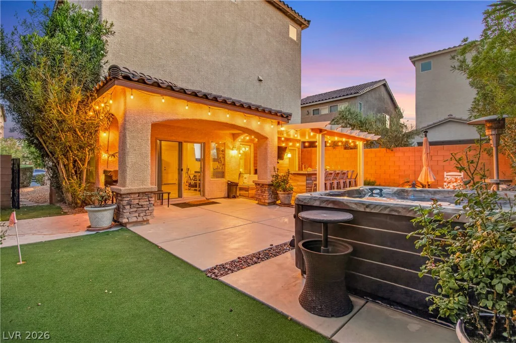 7694 Monomoy Bay, Las Vegas, NV 89179