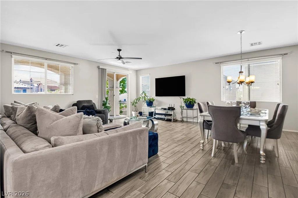 7694 Monomoy Bay, Las Vegas, NV 89179