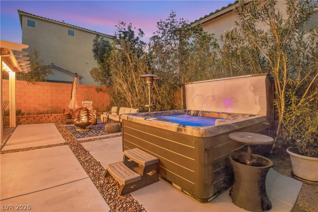 7694 Monomoy Bay, Las Vegas, NV 89179