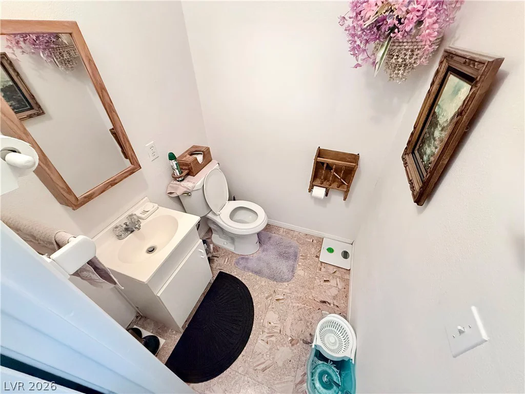 301 Hickory, Pahrump, NV 89048