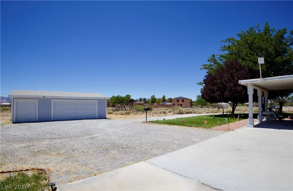 301 Hickory, Pahrump, NV 89048