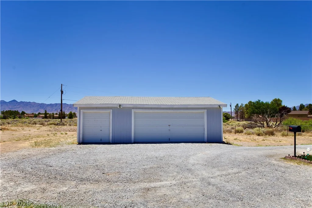 301 Hickory, Pahrump, NV 89048