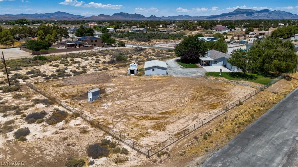 301 Hickory, Pahrump, NV 89048