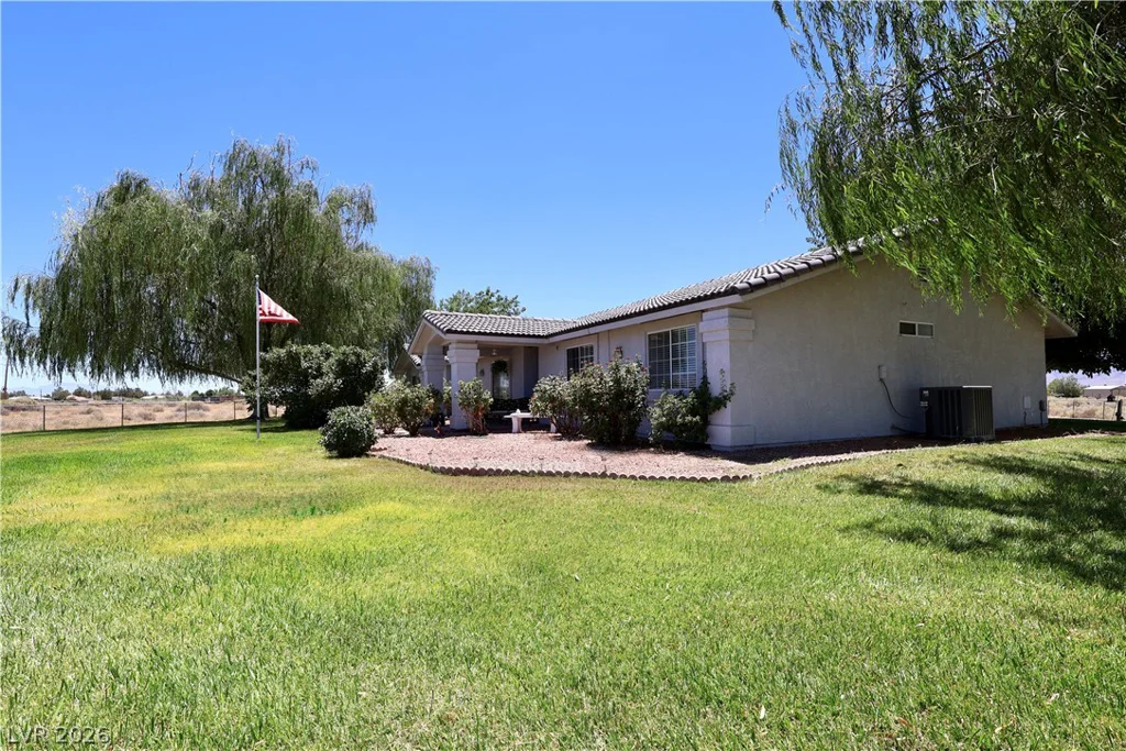 301 Hickory, Pahrump, NV 89048
