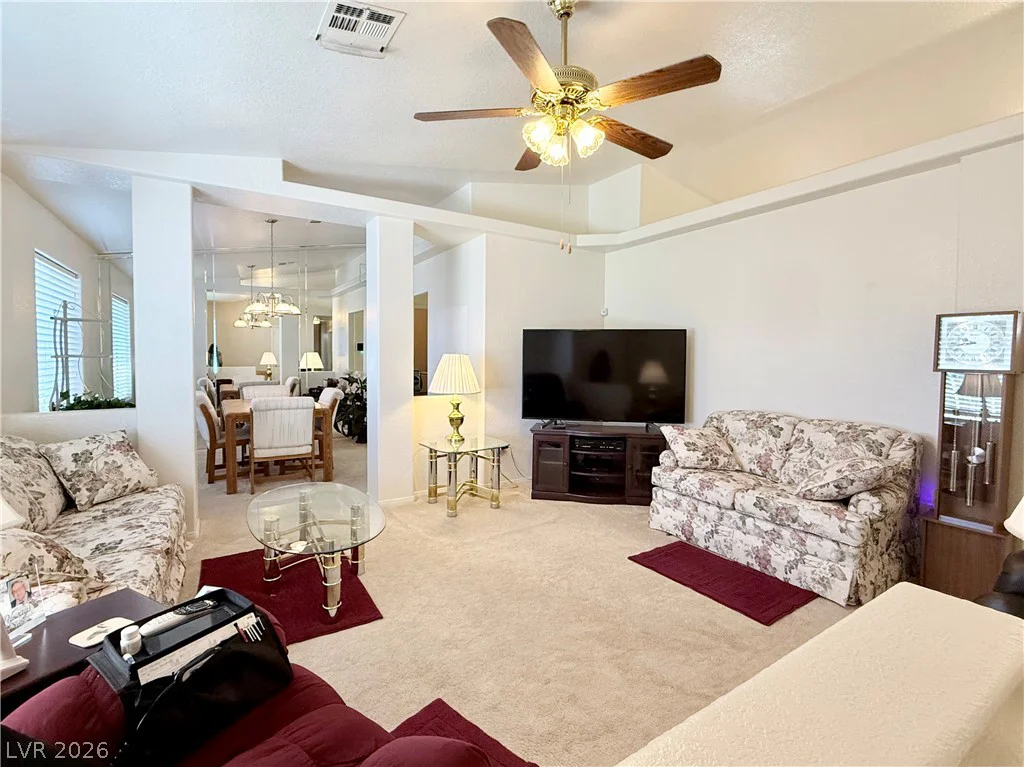 301 Hickory, Pahrump, NV 89048