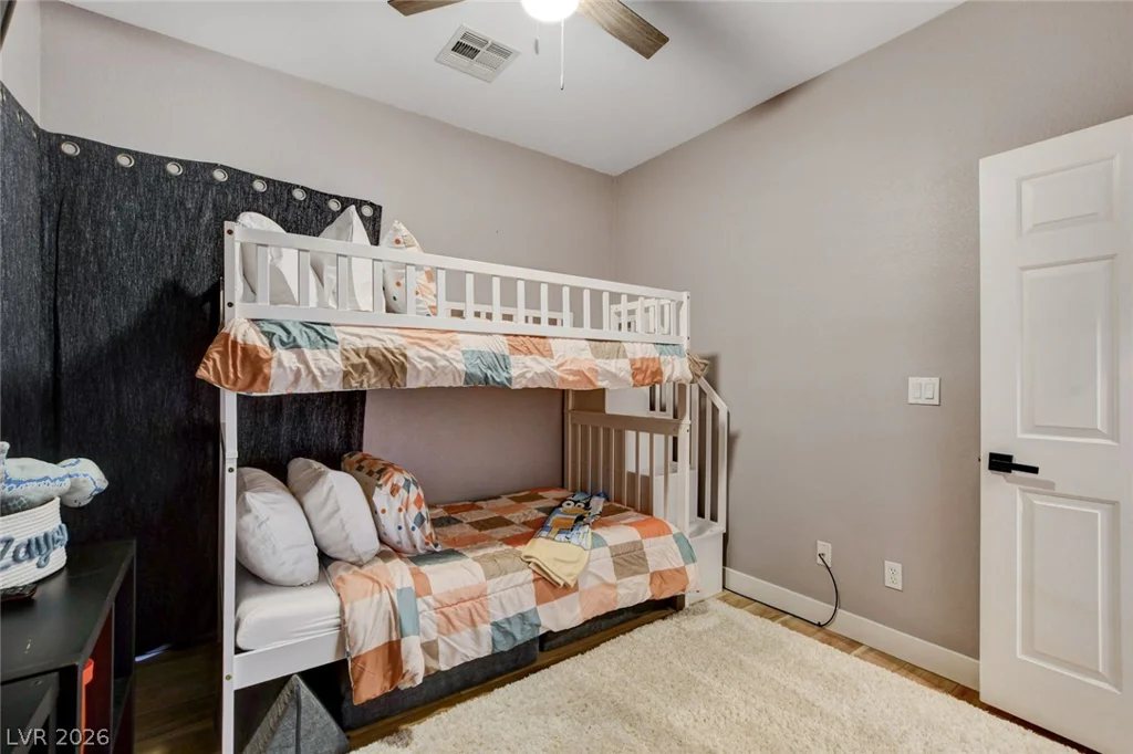 8284 Aurora Peak, Las Vegas, NV 89131