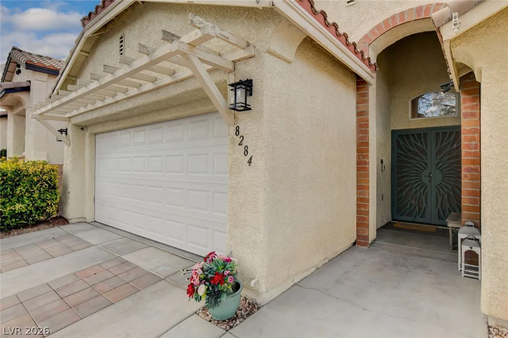 8284 Aurora Peak, Las Vegas, NV 89131