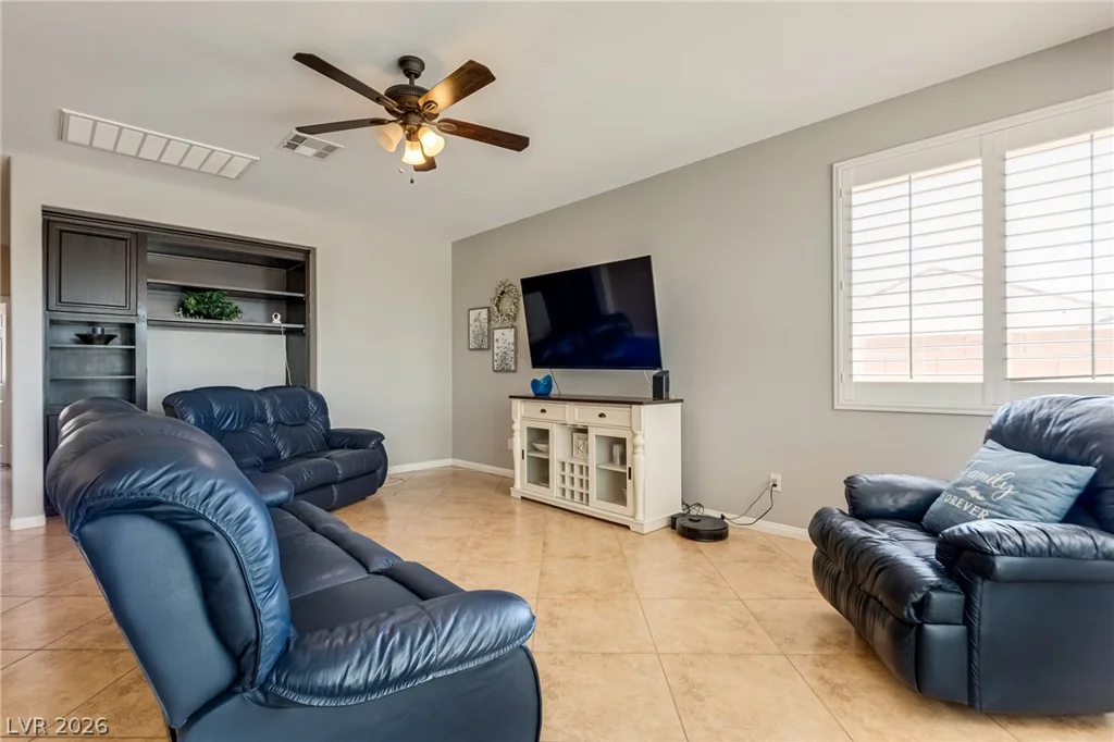 643 Coral View, Las Vegas, NV 89110