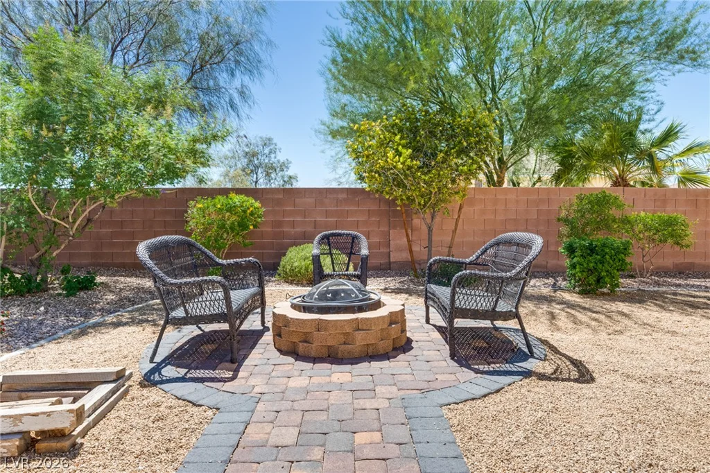 643 Coral View, Las Vegas, NV 89110