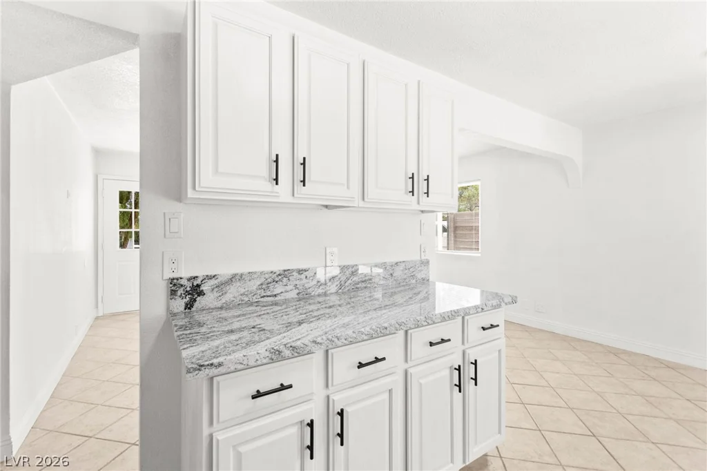 5193 Orinda, Las Vegas, NV 89120