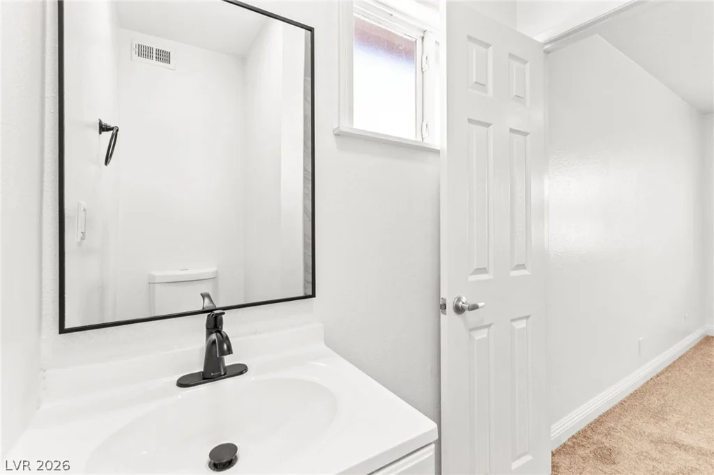 5193 Orinda, Las Vegas, NV 89120