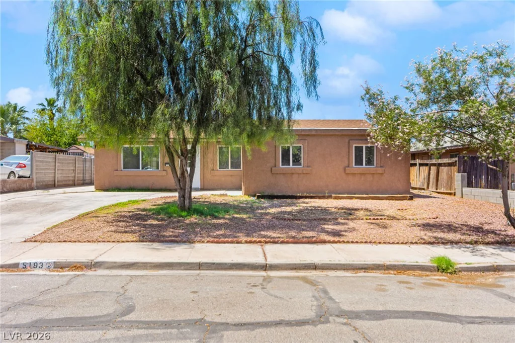 5193 Orinda, Las Vegas, NV 89120