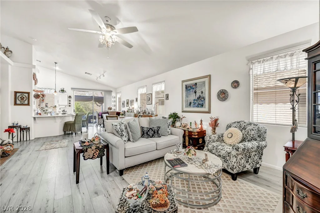 49 Blaven, Henderson, NV 89002