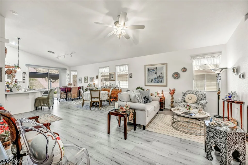 49 Blaven, Henderson, NV 89002