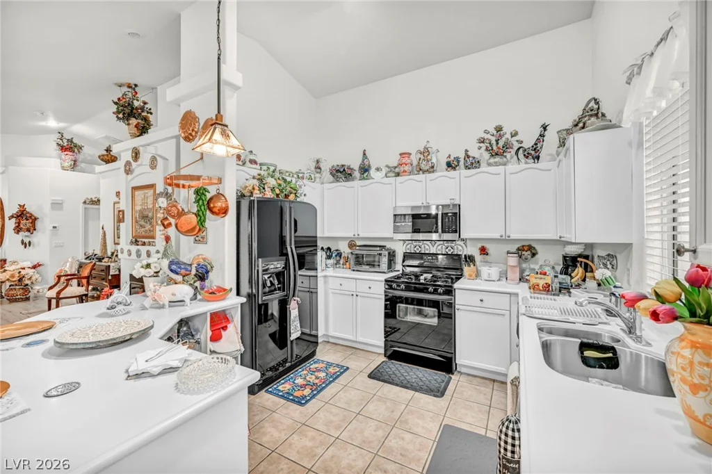 49 Blaven, Henderson, NV 89002