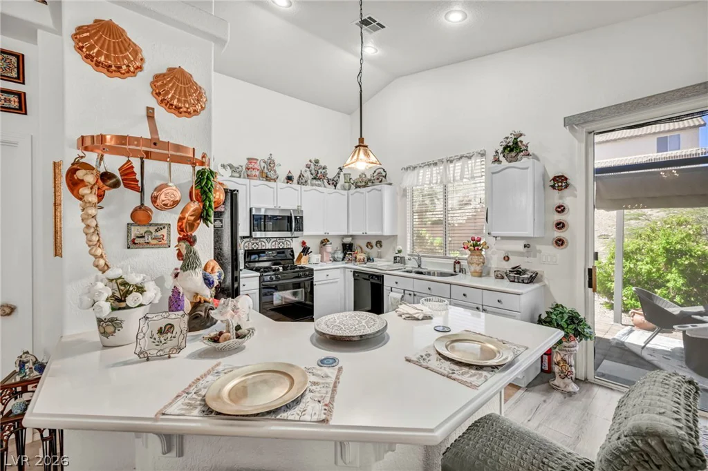 49 Blaven, Henderson, NV 89002