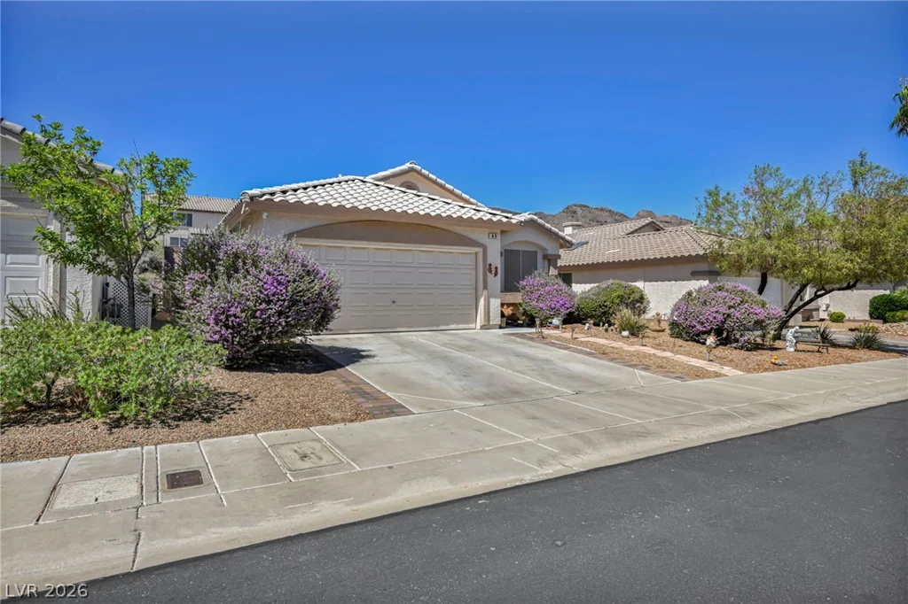 49 Blaven, Henderson, NV 89002