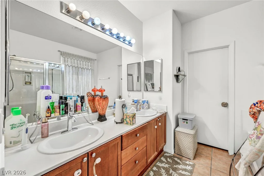 49 Blaven, Henderson, NV 89002