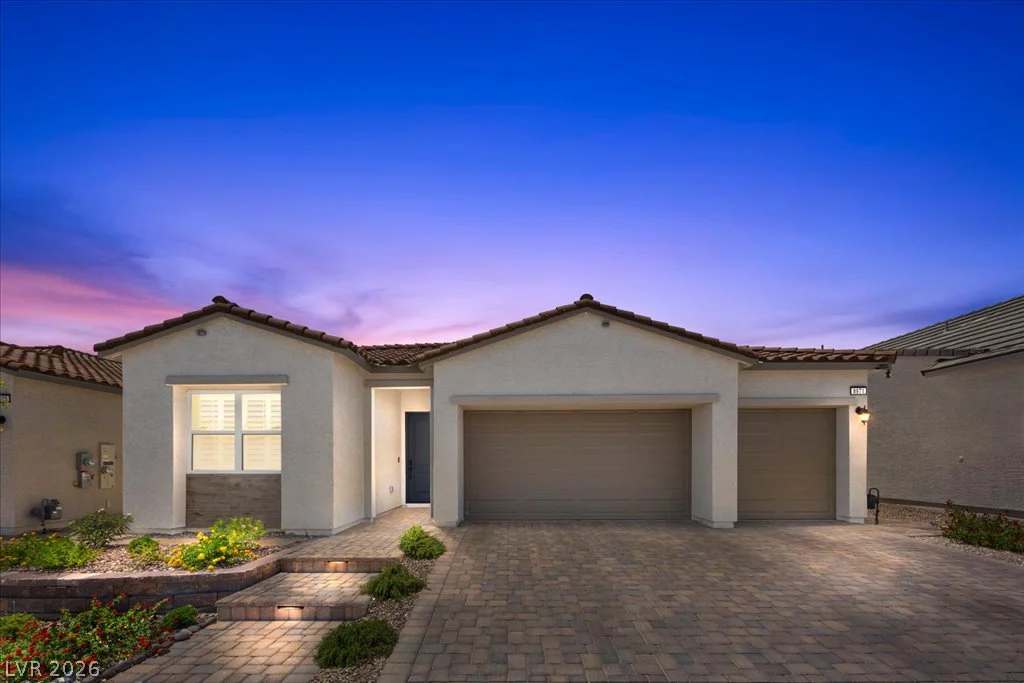 8971 Coastal Oaks, Las Vegas, NV 89166
