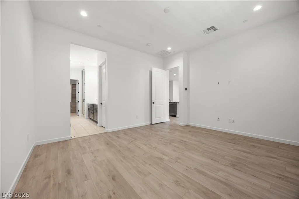 8971 Coastal Oaks, Las Vegas, NV 89166