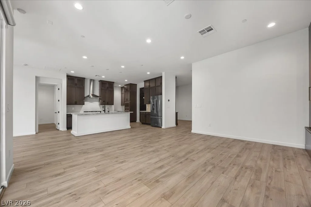8971 Coastal Oaks, Las Vegas, NV 89166