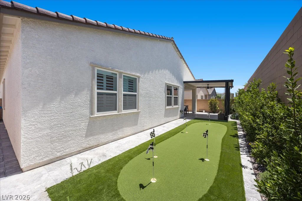 8971 Coastal Oaks, Las Vegas, NV 89166