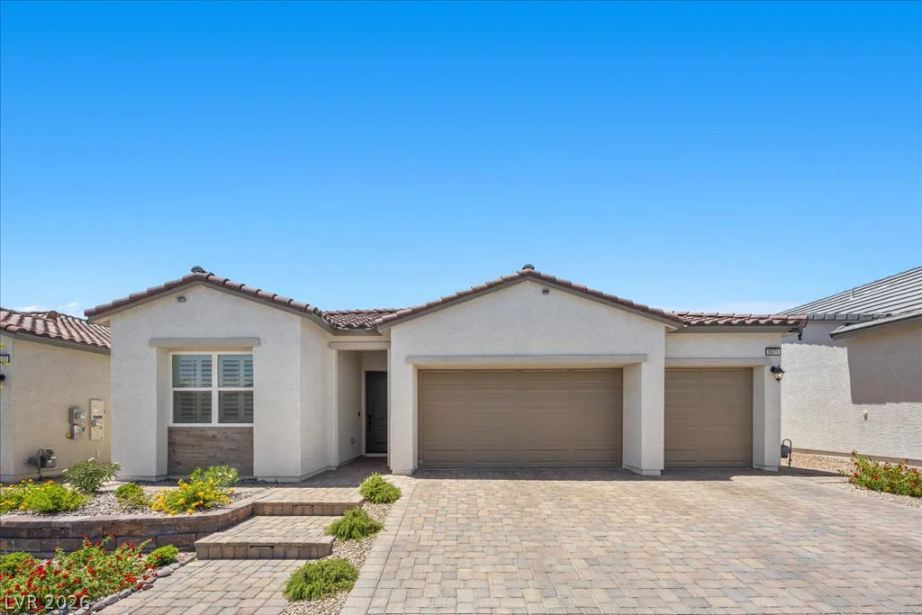 8971 Coastal Oaks, Las Vegas, NV 89166