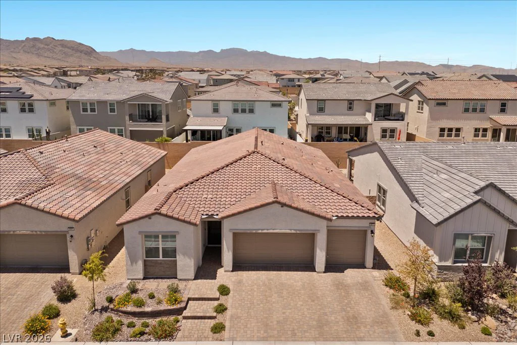8971 Coastal Oaks, Las Vegas, NV 89166