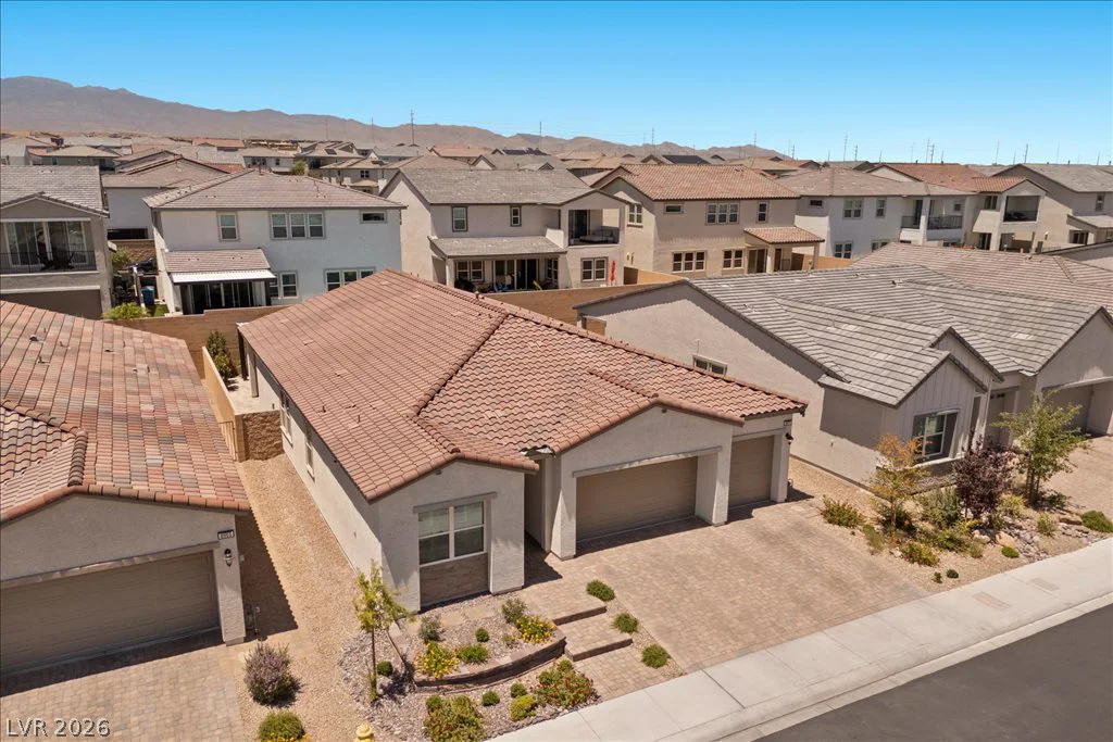 8971 Coastal Oaks, Las Vegas, NV 89166