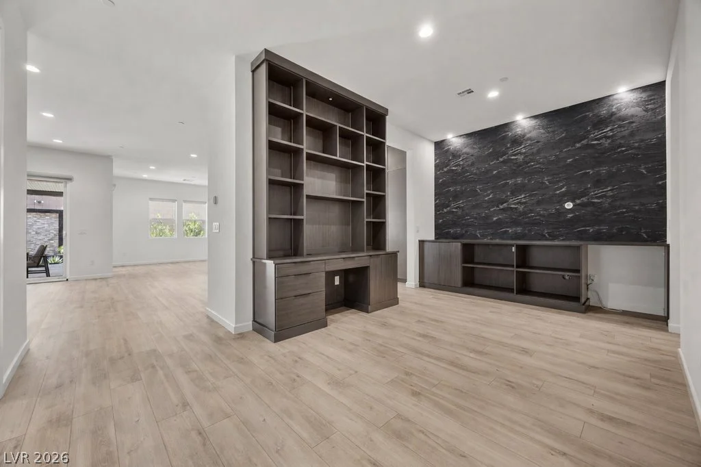 8971 Coastal Oaks, Las Vegas, NV 89166