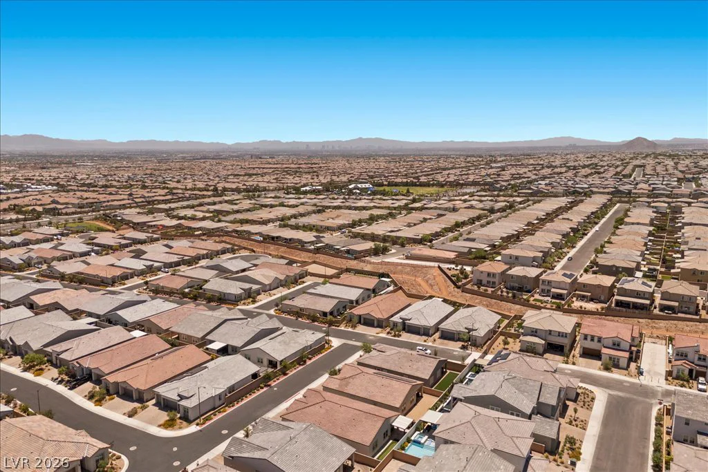 8971 Coastal Oaks, Las Vegas, NV 89166