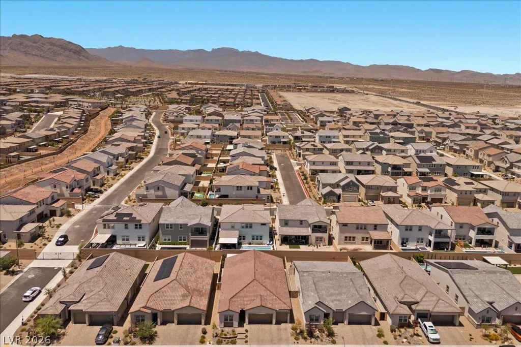 8971 Coastal Oaks, Las Vegas, NV 89166