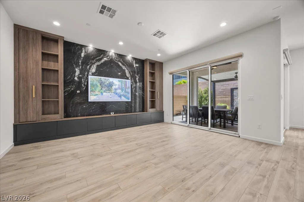 8971 Coastal Oaks, Las Vegas, NV 89166