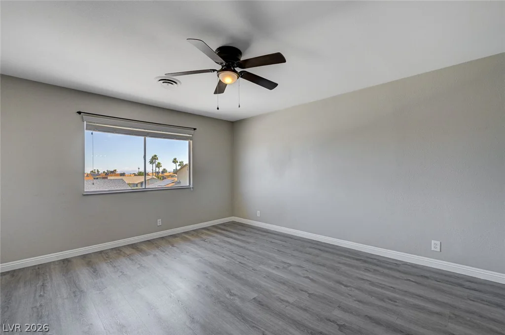 405 Davenport, Las Vegas, NV 89107