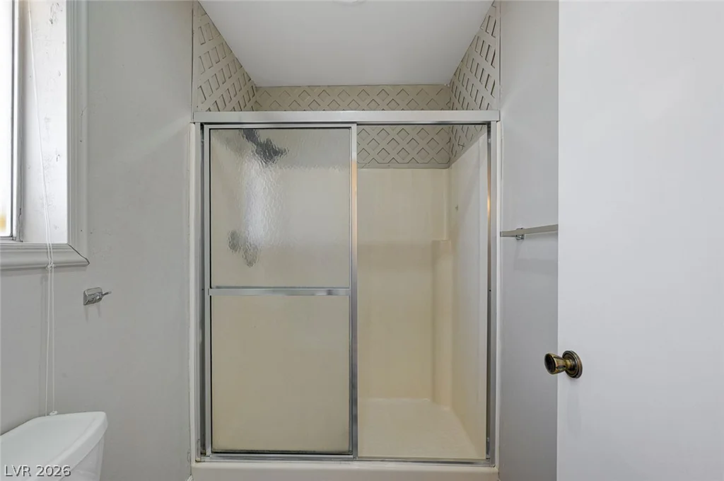 405 Davenport, Las Vegas, NV 89107