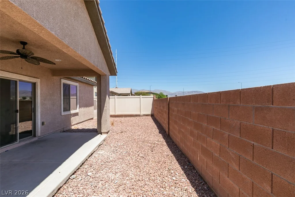 5936 Bellows Beach, North Las Vegas, NV 89081