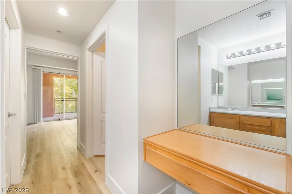59 Agate, Las Vegas, NV 89123